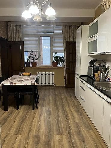 Квартиры: 3 комнаты, С мебелью полностью — 3