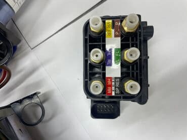 биндеры для переплета металлическими пружинами механические: Задняя пружина амортизатора, Комплект пружин амортизатора, Комплект амортизаторов Mercedes-Benz Новый, Оригинал — 4