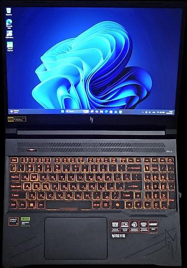 Игровой ноутбук Acer Nitro V 16 (ANV16-41) в идеальном состоянии