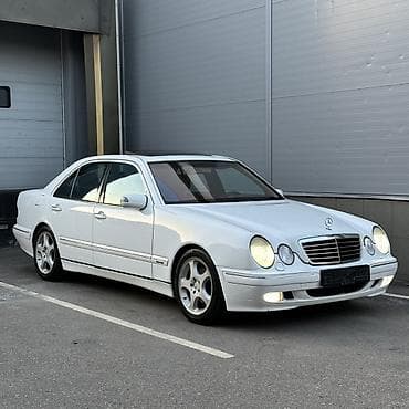 Mercedes-Benz E-Class: 2000 г., 3.2 л, Автомат, Бензин, Седан