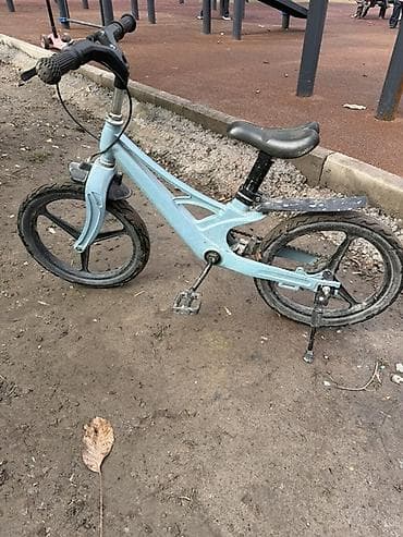 Детские скейты: Детский велосипед, 2-колесный, 4 - 6 лет, Для мальчика, Б/у — 2