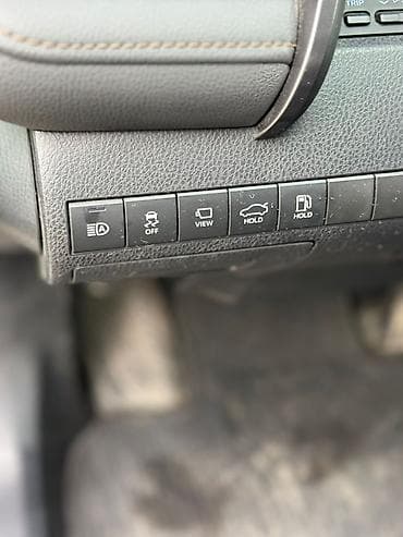 бензин сатылат: Toyota Camry: 2018 г., 2.5 л, Вариатор, Гибрид, Седан — 8