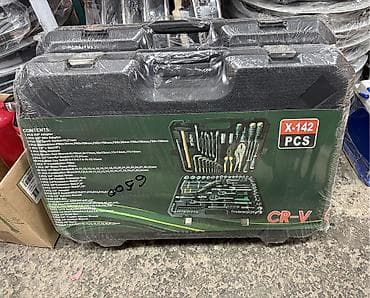 Набор инструментов X‑142 PCS (CR‑V) в пластиковом кейсе Комплектация