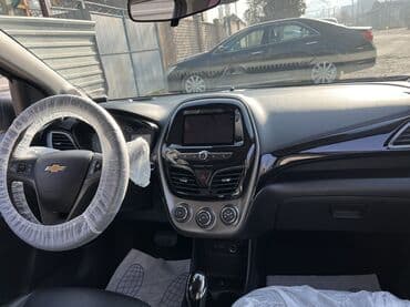 выкуп авто нексия: Chevrolet Spark: 2019 г., 1 л, Автомат, Бензиновая, Хэтчбэк — 7