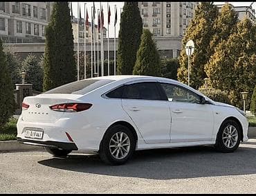 бизнем: Hyundai Sonata: 2021 г., 2 л, Автомат, Газ, Седан — 1