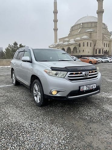 Toyota Highlander: 2011 г., 3.5 л, Типтроник, Бензин, Кроссовер