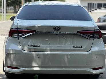 fort focus: Toyota Corolla: 2019 г., 1.8 л, Вариатор, Гибрид, Седан — 7