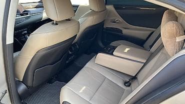 Lexus ES: 2018 г., Вариатор, Гибрид, Седан — 8