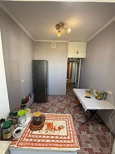 с петровка: 3 комнаты, 62 м², 105 серия, 9 этаж, Косметический ремонт — 4
