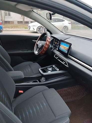 акумулятор 90: BYD E2: 2020 г., Автомат, Электромобиль, Хэтчбэк — 6