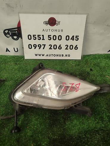 lada 13: Правая противотуманная фара Hyundai 2016 г., Б/у, Оригинал — 1