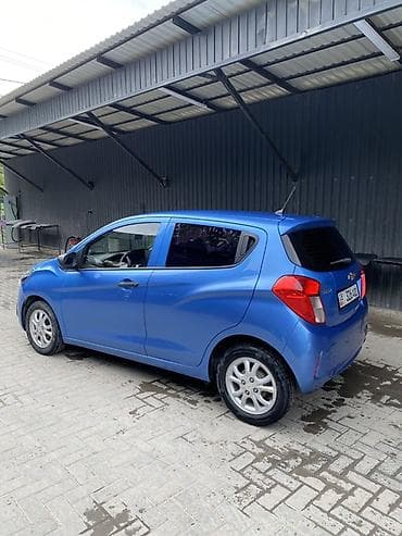Унаа: Chevrolet Spark: 2017 г., 1 л, Автомат, Бензин, Хетчбек — 2