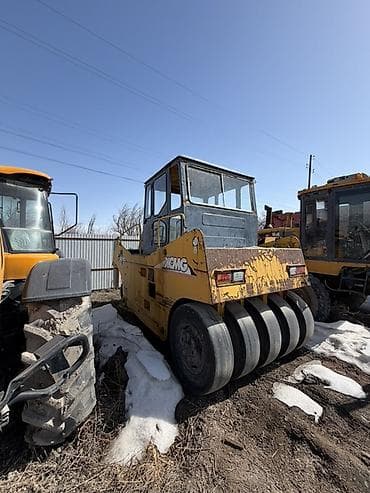 Катковый грунтовой каток-пневмокаток XCMG YL16C - Производитель: XCMG