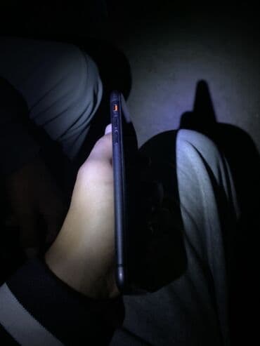 ноутбук айфон: IPhone 11, Б/у, Черный — 3