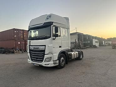 camry 70 gibrid: Грузовик, DAF, Б/у — 1