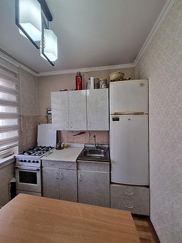 с поцелением: 3 комнаты, 58 м², 104 серия, 4 этаж, Косметический ремонт — 8