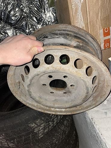 Транспорт: Железные Диски R 15 1 шт, отверстий - 5 — 1