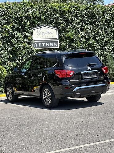 Nissan Pathfinder: 2018 г., 3.5 л, Автомат, Бензин, Кроссовер — 4