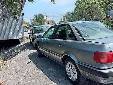 ram 2500: Audi 80: 1992 г., 2 л, Механика, Бензин, Седан — 5