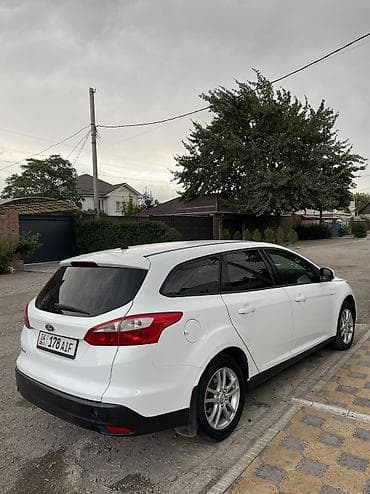 Транспорт: Ford Focus: 2012 г., 1.6 л, Механика, Бензин, Универсал — 2