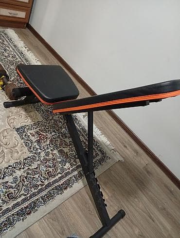 угалок устол: Регулируемая скамья для домашних тренировок можно разобрать и — 2