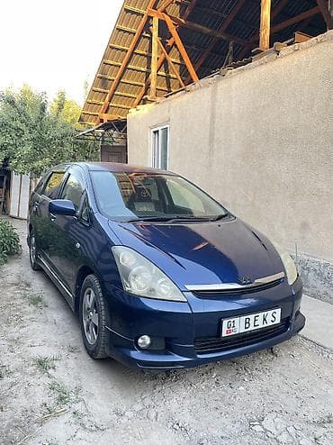 Toyota WISH: 2004 г., 1.8 л, Автомат, Бензин, Минивэн at lalafo.kg Toyota WISH: 2004 г., 1.8 л, Автомат, Бензин, Минивэн