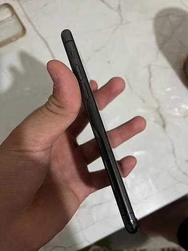 jbl party box: IPhone 11 Pro, Б/у, 256 ГБ, Серебристый, Чехол, 75 % — 2