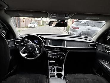 Продажа авто: Kia Optima: 2018 г., Автомат, Седан — 4