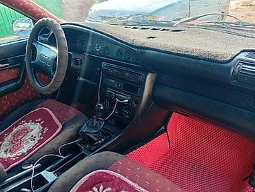 некия 2: Audi 100: 1991 г., Механика, Седан — 6