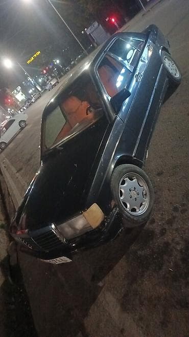 машина bwm: Mercedes-Benz 190: 1984 г., 2.3 л, Кол менен иштөөчү, Дизель, Седан — 5