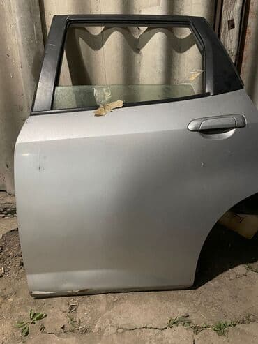 бу запчасти хонда цивик: Запчасти на фит
обшивка 4500
эшиктер 3500
стойка 2500 — 2