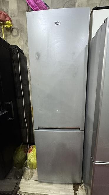 Холодильник Beko, Б/у, Двухкамерный, De frost (капельный), 90 * 200 *