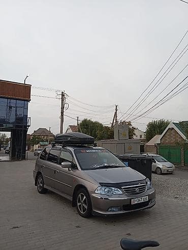 Продажа авто: Honda Orthia: 2000 г., 3 л, Автомат, Газ, Универсал — 4