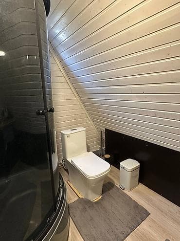 vip house: Сдается А‑frame домик в сутки. Имеется все необходимое для кухни а — 3
