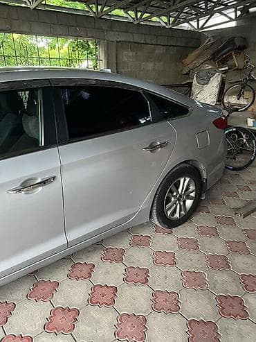 соларис 2015: Hyundai Sonata: 2016 г., Газ, Седан — 3