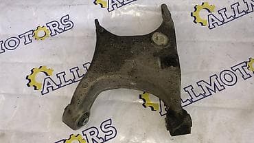 Задний левый рычаг BMW