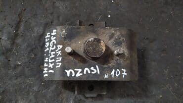 купить запчасти на мотоцикл иж: Подушка мотора Isuzu Б/у, Оригинал — 1