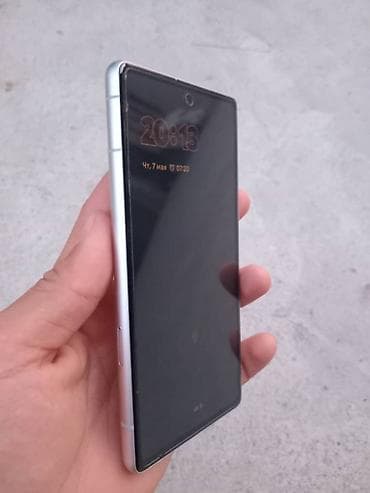 флагманский телефон: Google Pixel 7a, Б/у, 128 ГБ, цвет - Белый — 8