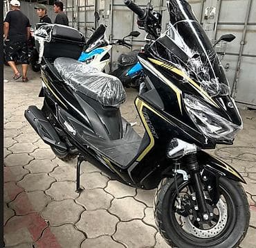 мопед китаец: Макси-скутер 150 куб. см, Бензин, Новый, В рассрочку — 2