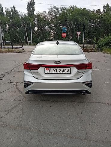 Продажа авто: Kia Forte: 2019 г., 2 л, Автомат, Бензин, Седан — 7