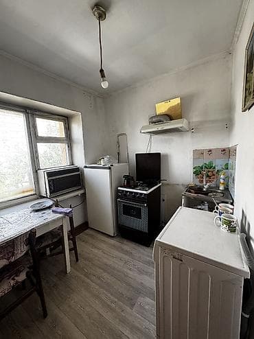 50 000: 1 комната, 32 м², Индивидуалка, 5 этаж, Старый ремонт — 7