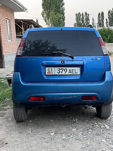 Suzuki Ignis: 2003 г., 1.3 л, Механика, Бензин, Хэтчбэк — 4