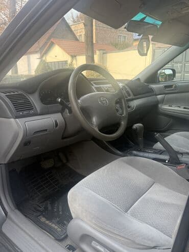 срочно продаю в связи с переездом: Toyota Camry: 2003 г., 2.4 л, Автомат, Газ, Седан — 5