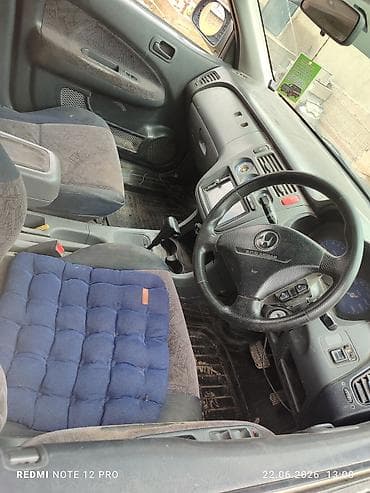 Унаа: Honda HR-V: 1999 г., 1.6 л, Автомат, Бензин, Вэн/Минивэн — 3