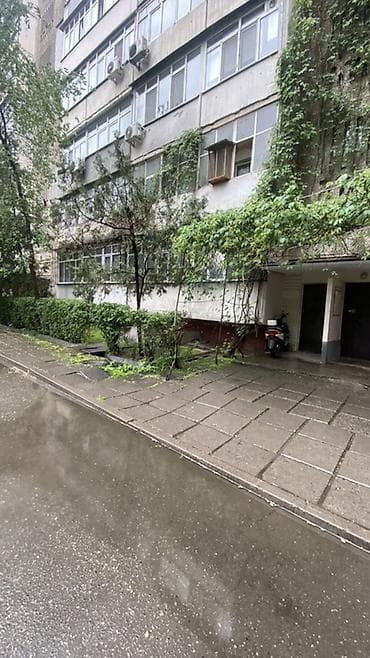 106 серия 3 ком: 3 комнаты, 63 м², 106 серия, 1 этаж, Старый ремонт — 1