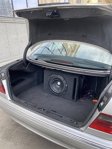 bmw m1: Mercedes-Benz E-Class: 2000 г., 3.2 л, Автомат, Бензин — 10