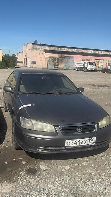 Toyota Camry: 1999 г., 2.2 л, Автомат, Бензин, Седан
