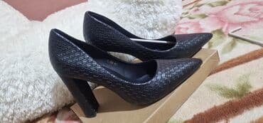 женские кроссовки бишкек инстаграм: Шикарные чёрные туфли.Туфли очень удобные с подушечкой, что очень — 1