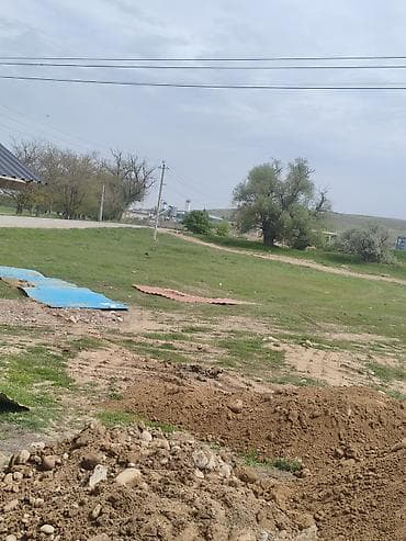 Продаются листы профнастила разного цвета и размера.от контейнера цена