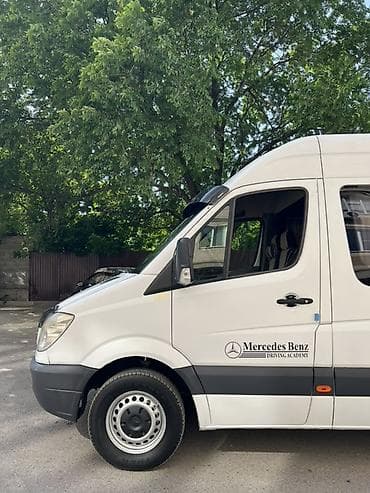 бампер ош: Mercedes-Benz Спринтер: 2009 г., 2.7 л, Механика, Дизель, Фургон — 6